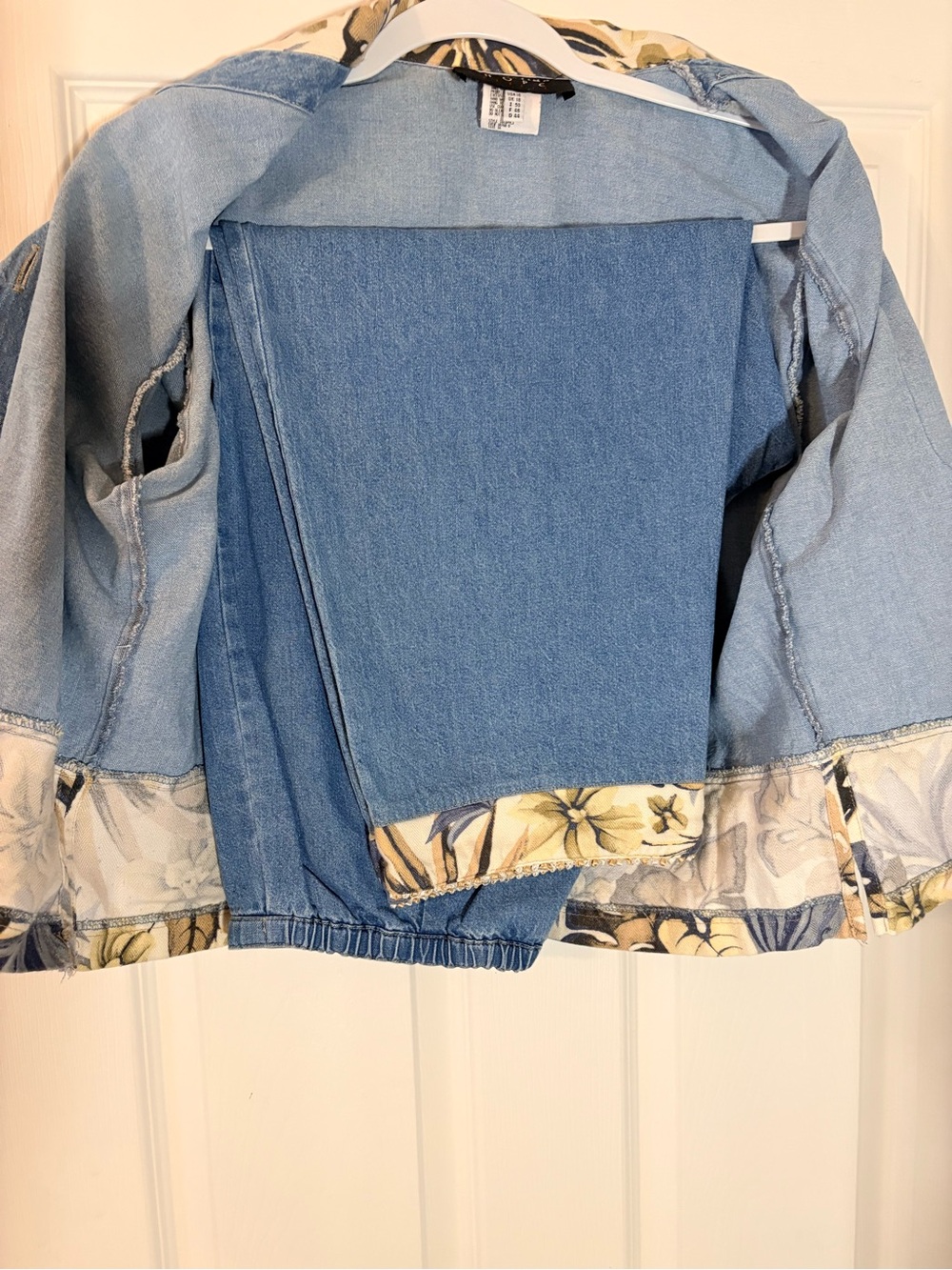 Christina Hope Light Blue Denim Top and Crop Pants with Multicolor Trim